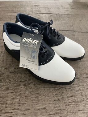 Women's Vintage EZ Step Dri Lex Golf Shoes White and Navy Lace-Up Size 7